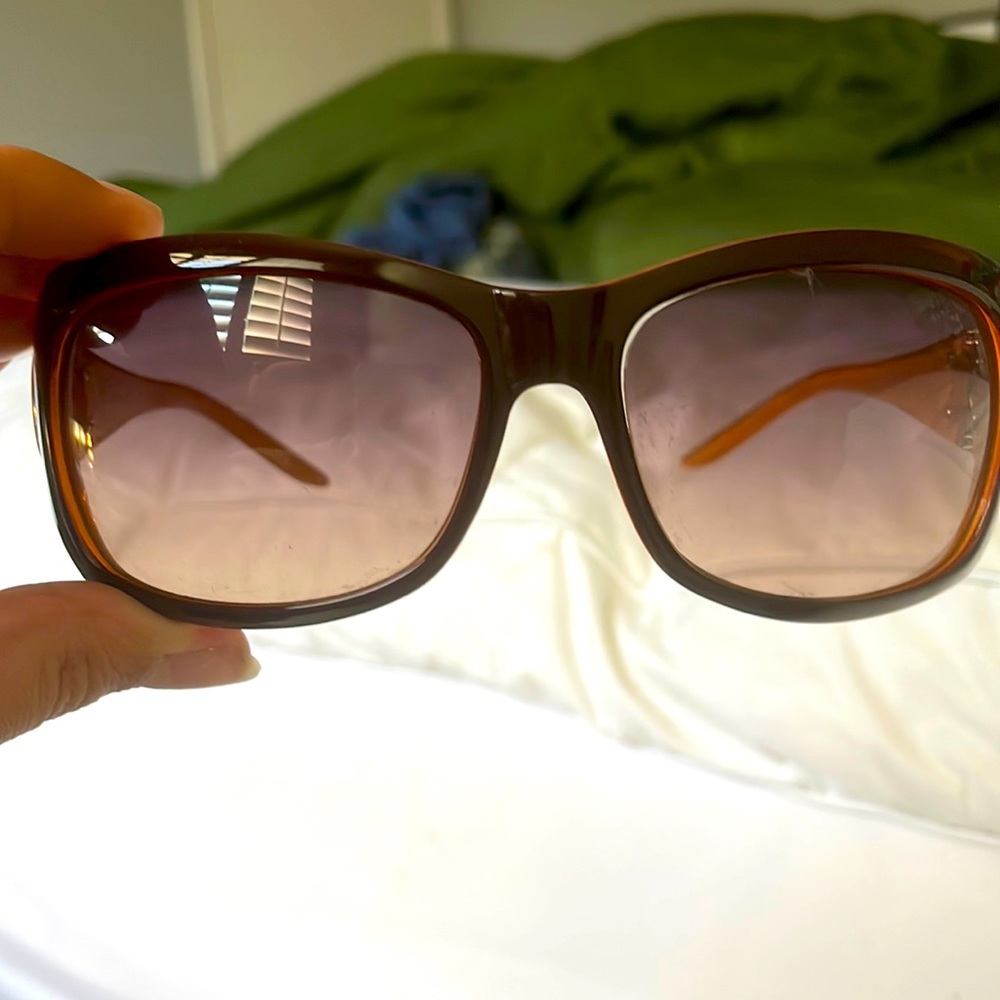 Im selling Sunglasses That i found at a vintage store i thought they were great